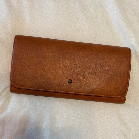 Universal Thread Handbags - Universal Thread Brown Faux Leather Wallet
